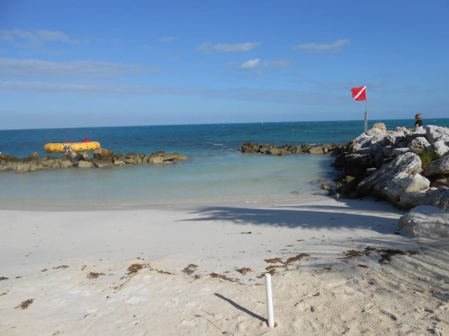 snorkel beach