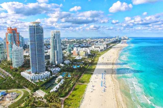Shoreline view of Florida along the Miami coast